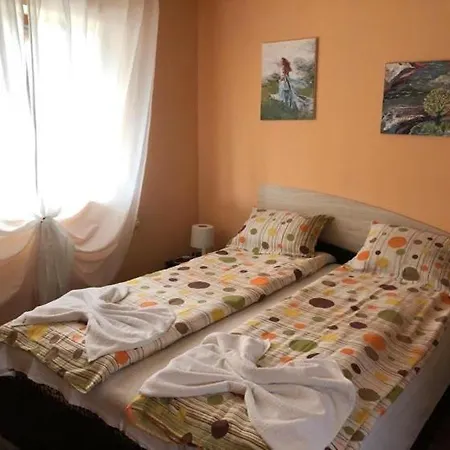 Holiday home симона яз.тича *